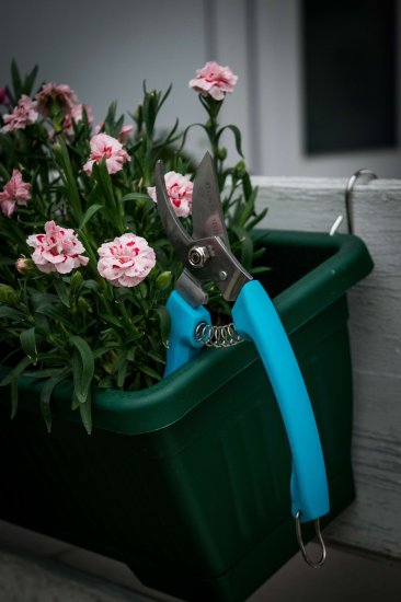 Секатор садовый Plantic Light L61 плоскостной ø15 мм