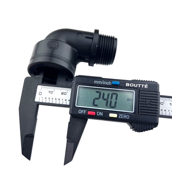 Угол пластиковый BOUTTE 3/4