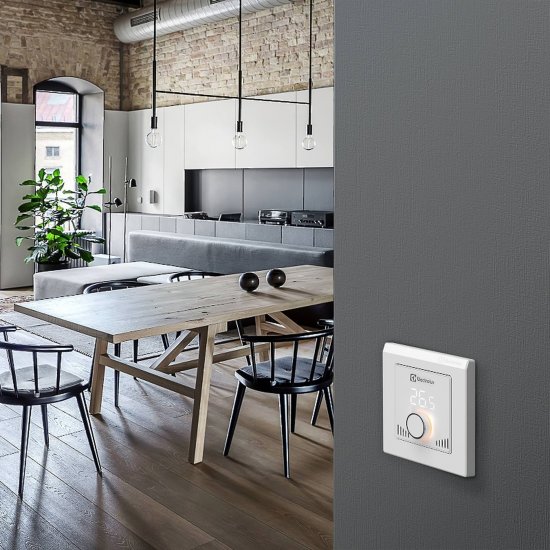 Терморегулятор для теплого пола Electrolux Thermotronic Smart ETS-16W электронный цвет белый и черный
