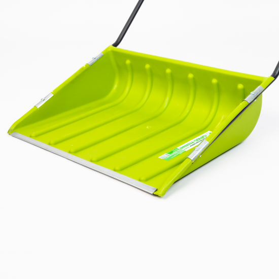 Скрепер для уборки снега 75x55 см пластик с алюминиевой ручкой