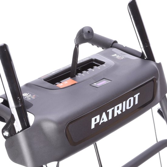 Снегоуборщик бензиновый PATRIOT PRO 650 56 см 7 л.с.