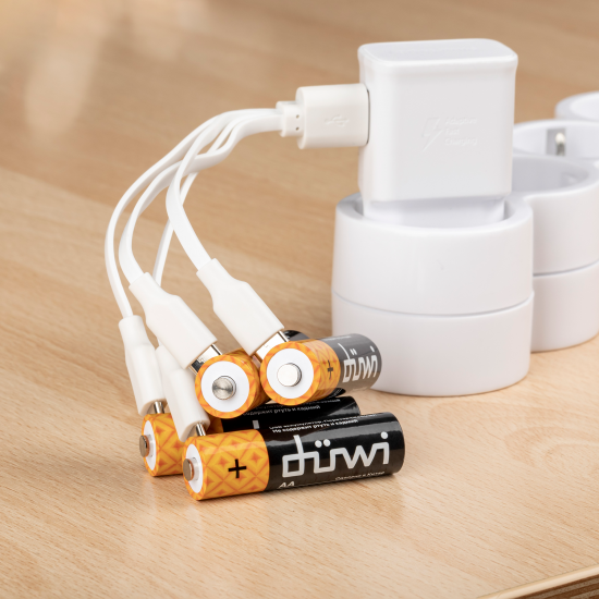 Аккумулятор Duwi Li-Ion LR6 AA 1800 мАч 1.5В 4 шт.