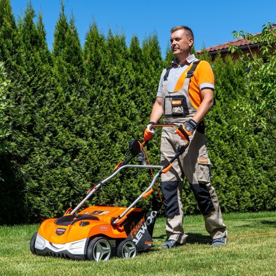 Скарификатор электрический Daewoo DSC2000E 2000 Вт