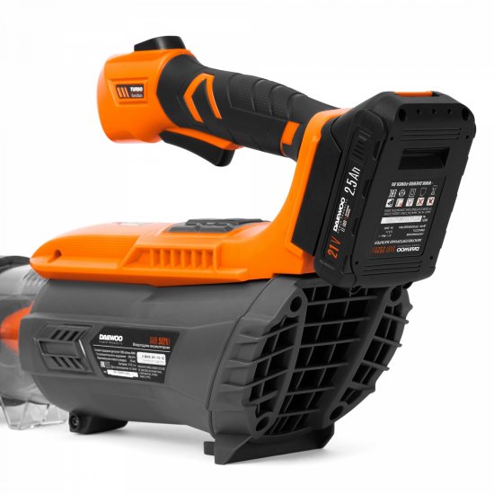 Воздуходувка садовая аккумуляторная Daewoo DABL 5521 LI 21 В АКБ и ЗУ в комплекте