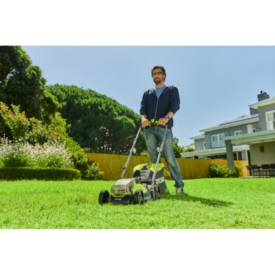 Газонокосилка Ryobi ONE+ RLM18X33B-40