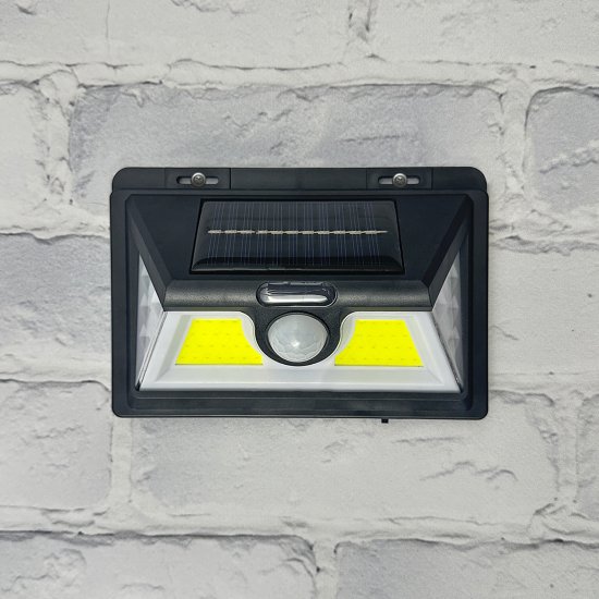Светильник светодиодный уличный Duwi Solar LED на солнечных батареях 11Вт 6500К 400Лм IP65 датчик движения черный