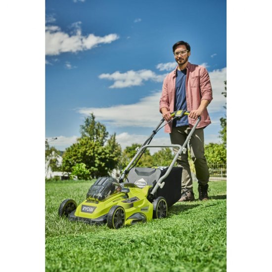 Бесщеточная газонокосилка Ryobi MAX POWER RLM36x41H50PG