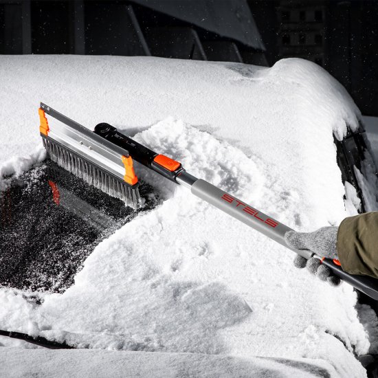 Щетка-скребок автомобильная для снега и льда 920-1330 мм телескопическая Stels
