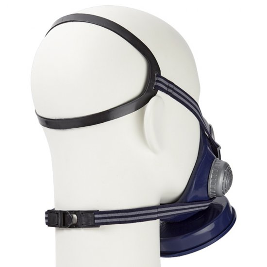 Полумаска Исток 300 FFP2 с фильтром в комплекте (10045)