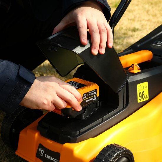 Газонокосилка аккумуляторная бесщеточная Deko DKLM20V 20 В 32 см 1x4 Ач АКБ и ЗУ входит в комплект