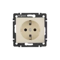 Розетка Legrand DIY Valena