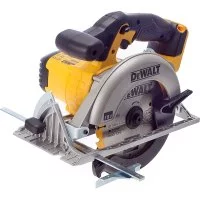 Аккумуляторная дисковая пила Dewalt DCS391N