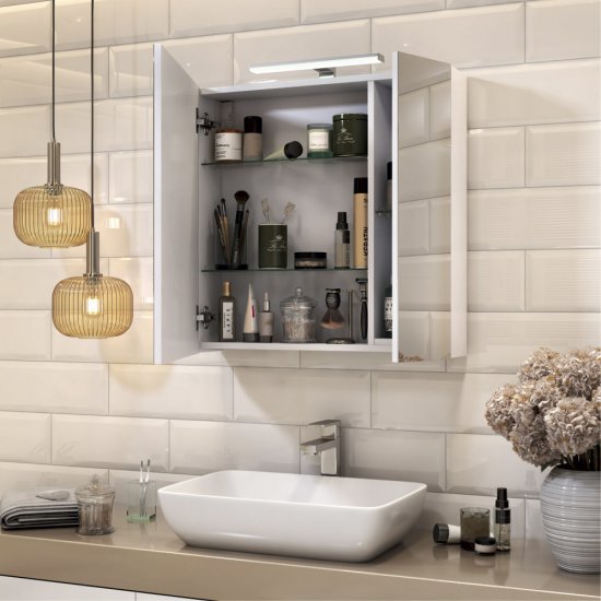 Зеркальный шкаф Vigo Plaza 70х70х15 см с подсветкой белый