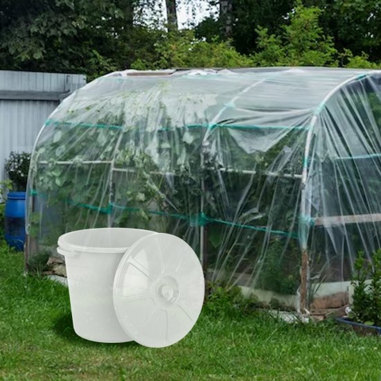 Бак бытовой Альт Пласт 80 л пластиковый с крышкой белый