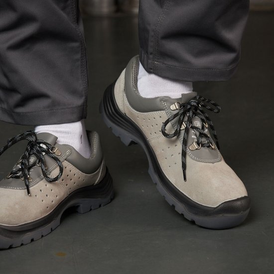 Полуботинки замшевые размер 45 серые Delta Plus (FEN3PGR45)