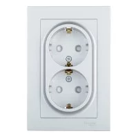 Розетка Systeme Electric AtlasDesign встраиваемая алюминий со шторками (ATN000326)