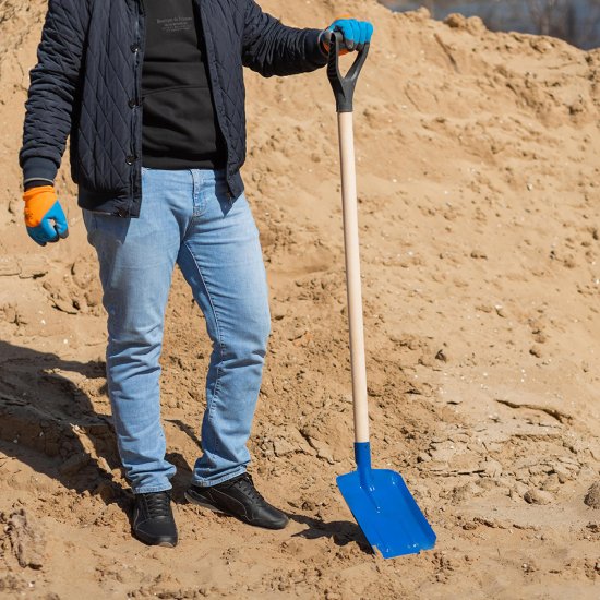 Лопата совковая Павловская Заря стальная усиленная с деревянным черенком 1000 мм (155683)