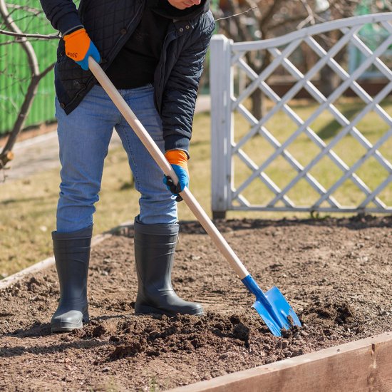 Лопата штыковая Павловская Заря стальная усиленная садовая с деревянным черенком 1200 мм (155653)