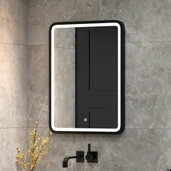 Зеркало с подсветкой прямоугольное 60х80 см в раме черной с сенсорным включением Continent Porto (ЗЛП2416)