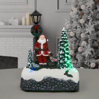 Композиция новогодняя светодиодная Санта у елки 12.5см