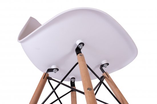 Стул Fitz STF-01-02 47x45x43 см ножки дерево/коричневый сиденье полипропилен цвет белый