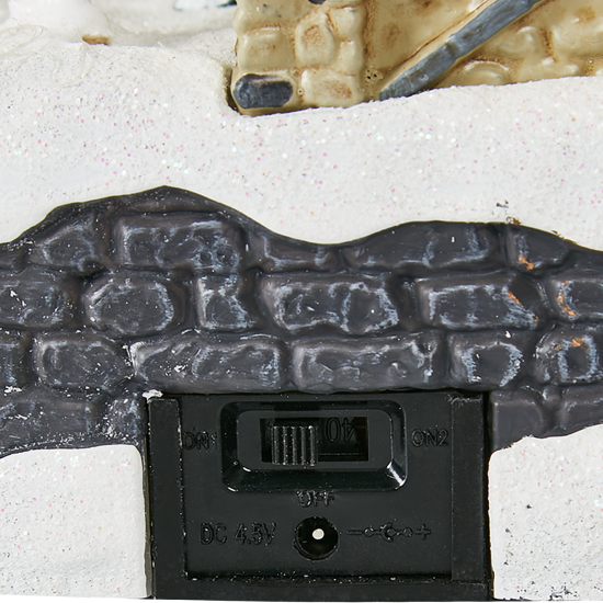 Композиция новогодняя светодиодная Каток в парке 35x23x19 см