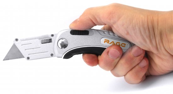 Нож строительный универсальный Rage 19 мм складной