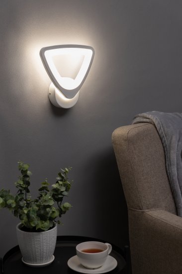 Настенный светильник светодиодный Escada 10218/1LED, регулируемый белый свет, цвет белый