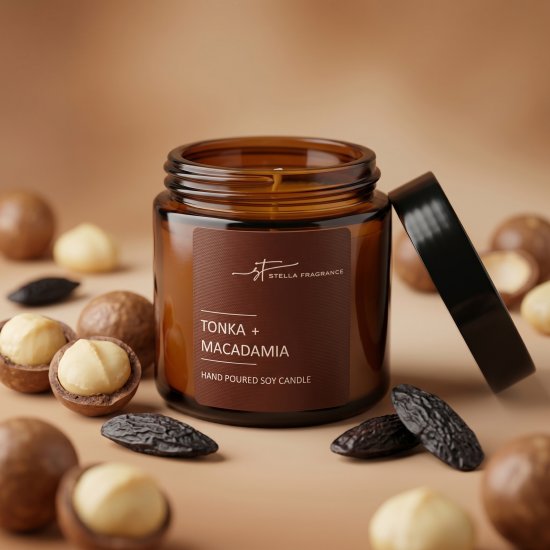 Свеча ароматизированная в стеклянной банке Stella Fragrance Tonka Macadamia коричневая 6 см