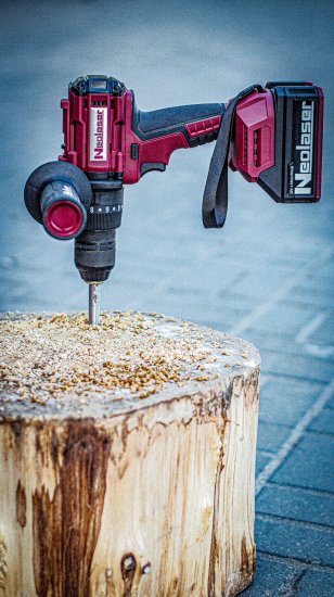 Дрель-шуруповерт аккумуляторная бесщеточная ударная Neolaser NCDB-120, 20 В Li-ion 2x4 Ач