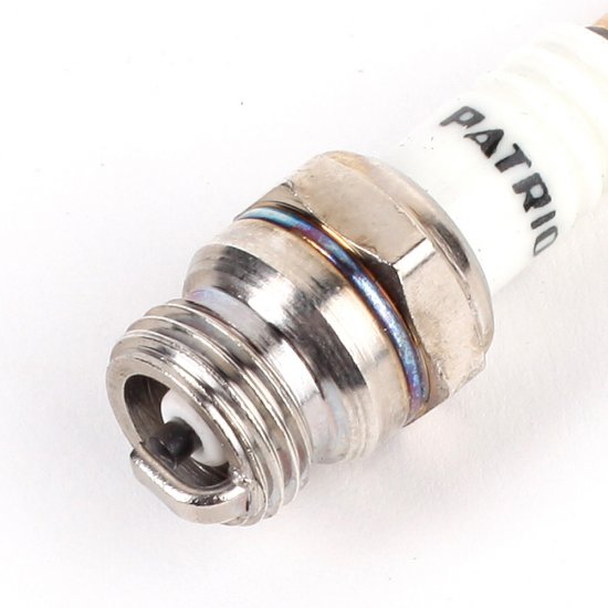 Свеча зажигания Patriot L7RTC для 2-тактных двигателей, 19 мм
