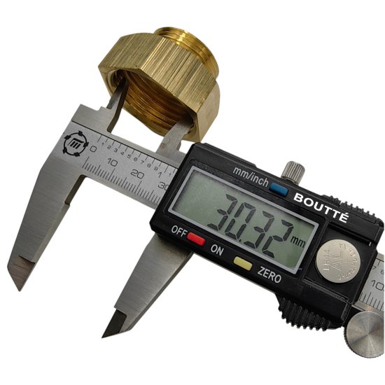 Муфта переходная наружная-внутренняя 1