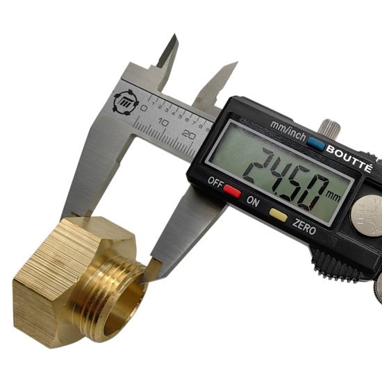 Муфта переходная наружная-внутренняя 1