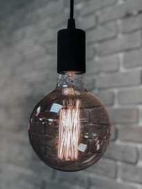 Лампа филаментная Elektrostandard «Эдисон G95» E27 230 В 60 Вт шар прозрачный с золотистым напылением, тёплый белый свет