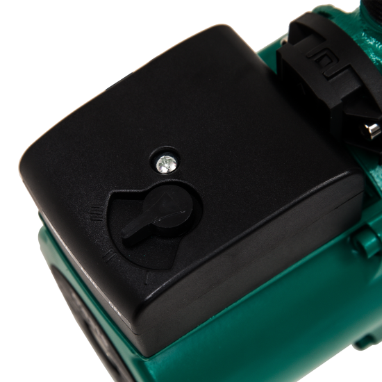 Насос повышения давления Oasis CNP 20/12 195 мм с гайками 3/4