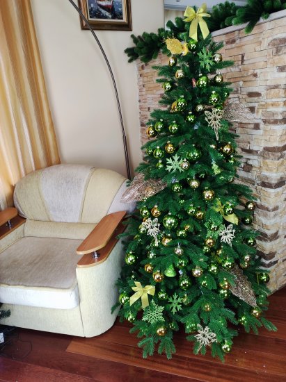 Ель новогодняя искусственная Добрая Ель новогодняя искусственная 1.8 м