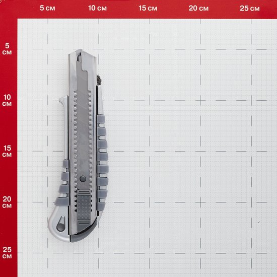 Нож строительный КМ 25 мм с ломающимся лезвием металлический корпус