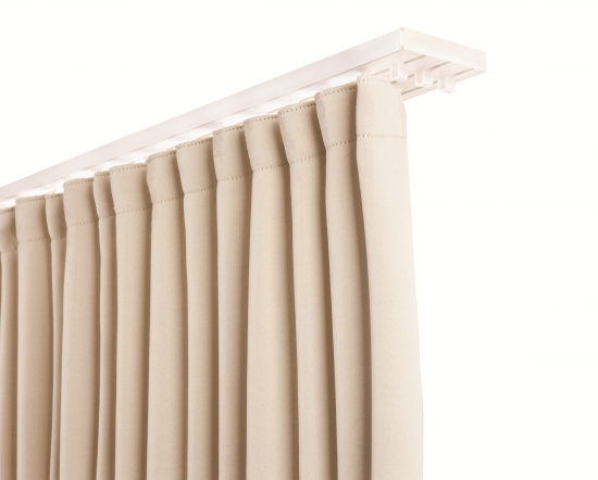 Карниз трехрядный Inspire 300 см пластик