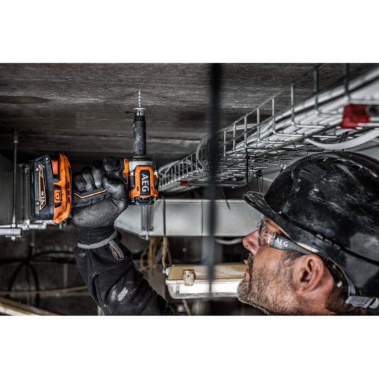 Бесщеточный аккумуляторный гайковерт AEG BSS18S12BL-0