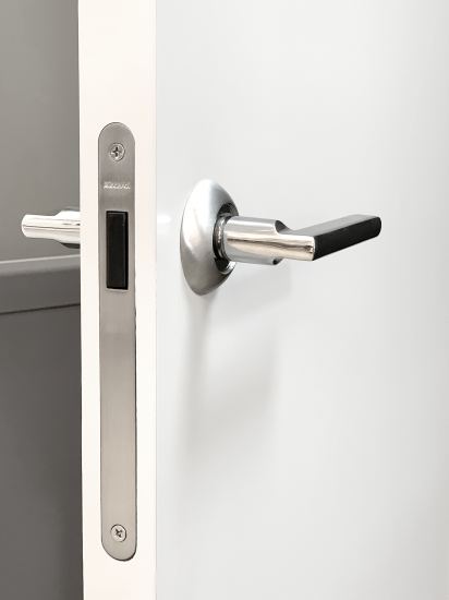 Блок дверной Капель глухой ПВХ Белый 60x200 см (с замком и петлями)