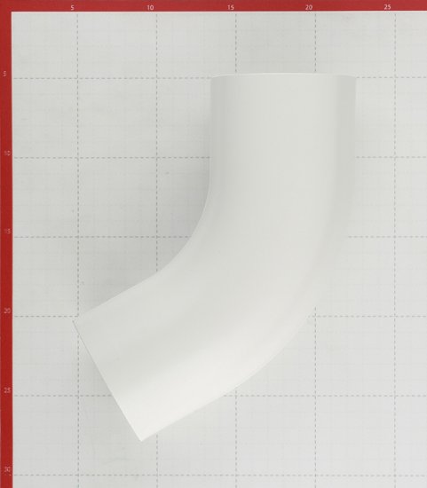 Колено трубы Grand Line металлическое d90 мм 60° белое RAL 9003