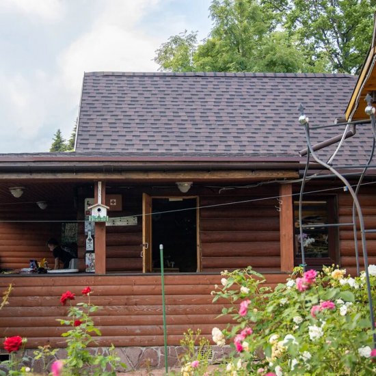 Черепица гибкая Шинглас Фазенда многослойная коричневая 2,6 м.кв