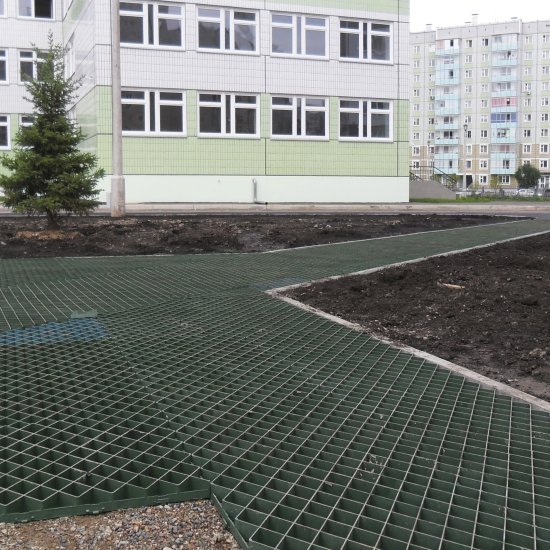 Газонная решётка 60x60 см С250 пластик цвет зелёный