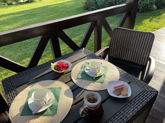 Стол Ingreen Rattan 78.9x78.9x70 см пластик коричневый