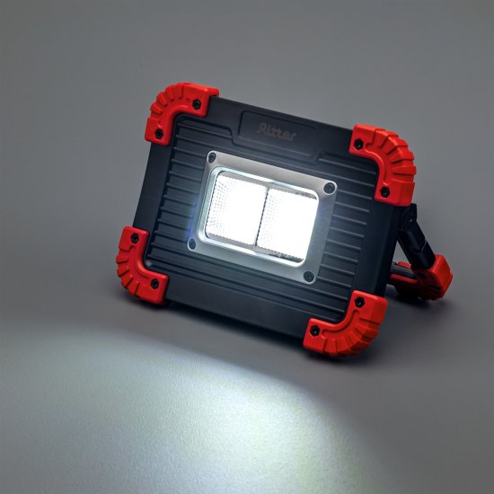 Прожектор светодиодный аккумуляторный уличный Ritter 29131 2 11 Вт, 6500К IP65 холодный белый (голубой)