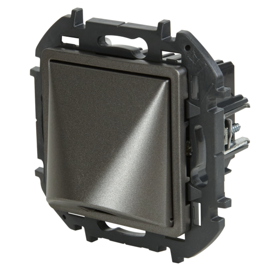 Вывод кабеля Lexman Lilian цвет титан