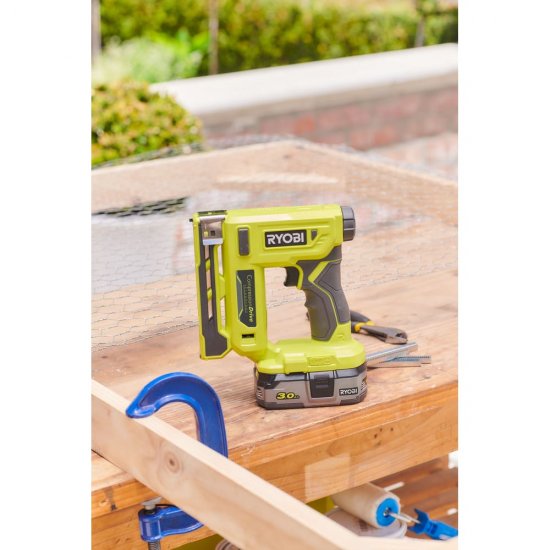 Аккумуляторный степлер Ryobi R18ST50-0