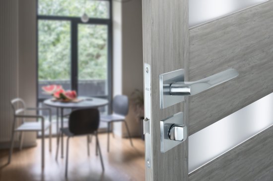 Дверные ручки Edson WC 8Q2 с запиранием цвет хром