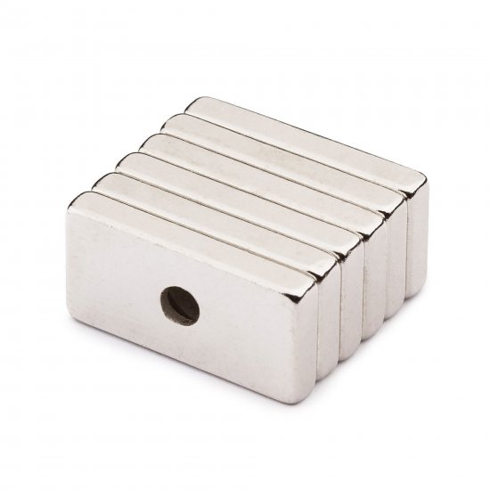 Магнит неодимовый прямоугольный 2x1x0.3 см