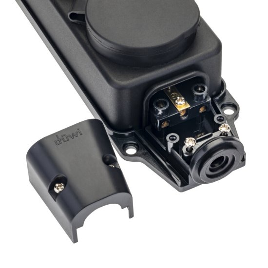 Розетка штепсельная Düwi тройная с заземлением IP44 настенная черная